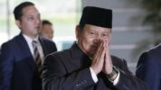 Prabowo Janji Hilangkan Kelaparan di Indonesia: Saya Dikasih Pangkat Jenderal Oleh Rakyat. (AP/Eugene Hoshiko).