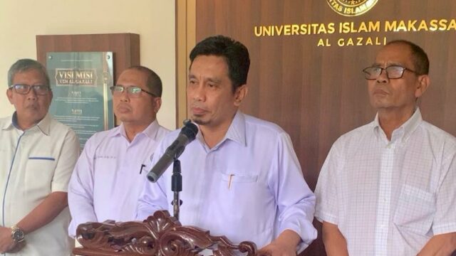 Rektor UIM Pecat Dosen ASN Usai Viral Ludahi Kasir Syalawan